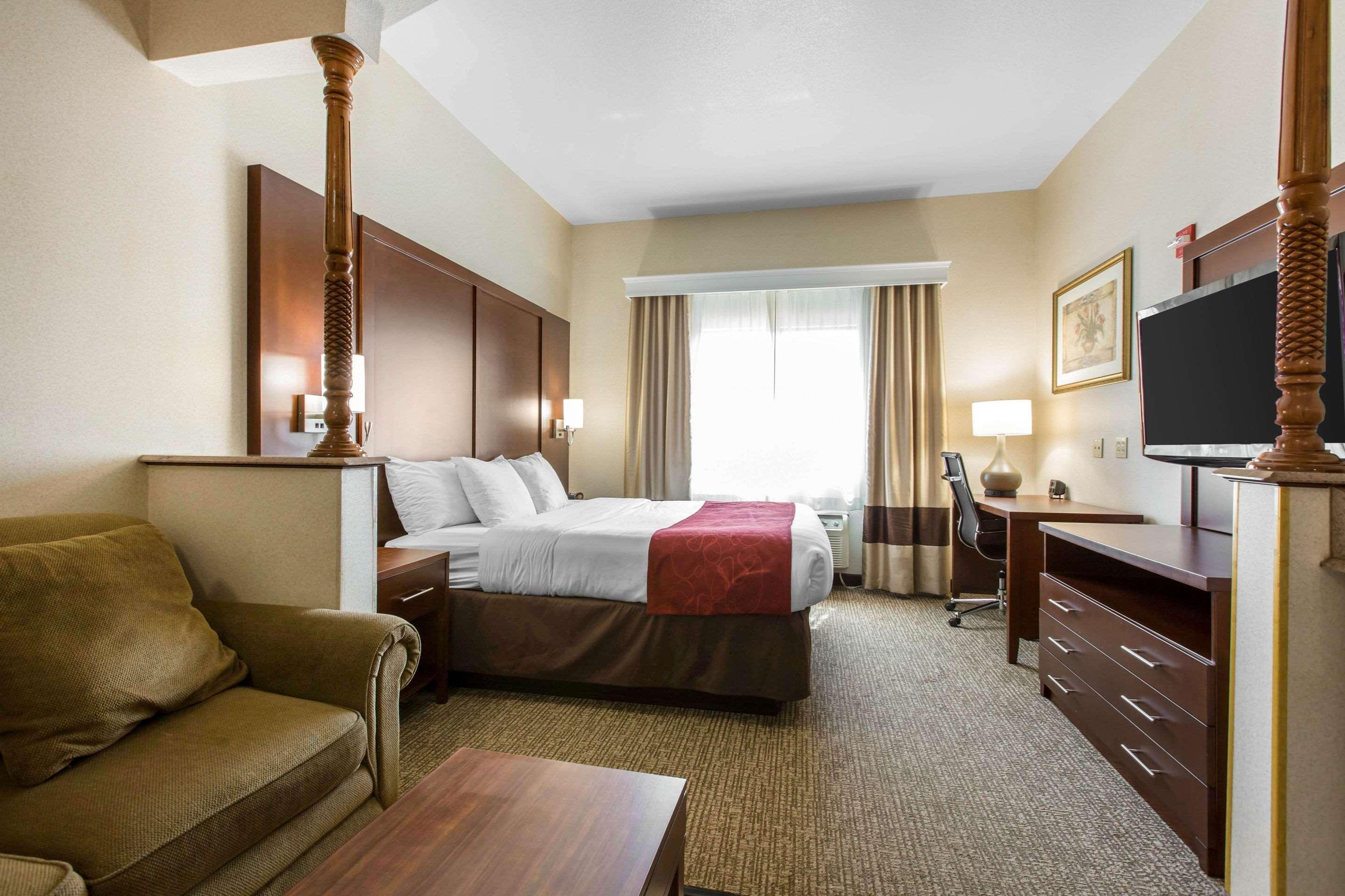 คอมฟอร์ต สวีท เรดแลนด์ Hotel เรดแลนด์ส ภายนอก รูปภาพ