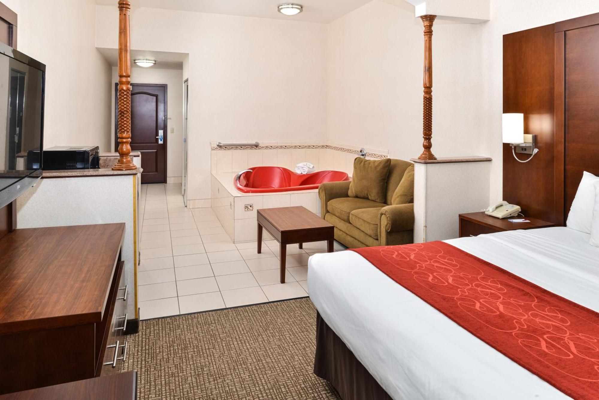คอมฟอร์ต สวีท เรดแลนด์ Hotel เรดแลนด์ส ภายนอก รูปภาพ